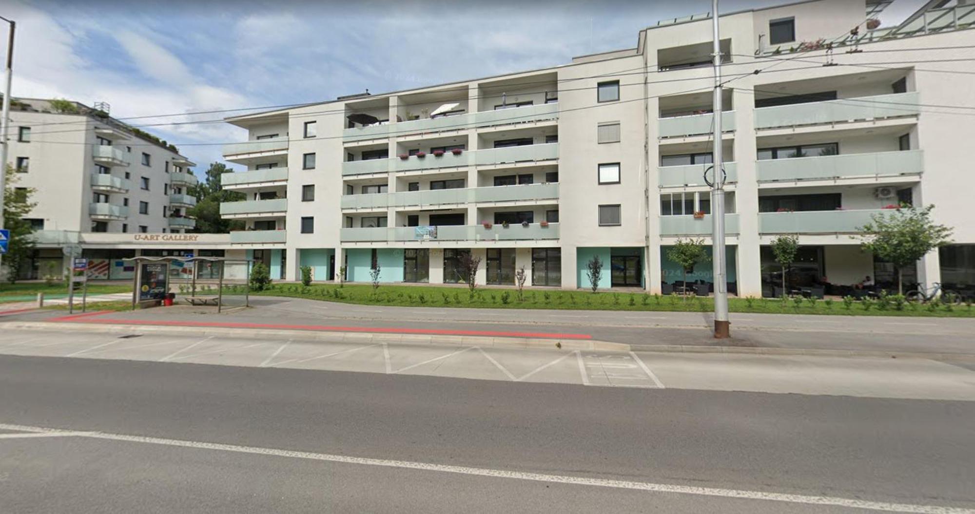 Alure Residences 1 & 24H Self Check-In, Free Parking In Front Of The Apartment Building, New Building, Terrace, Cafe With Breakfast In The Apartment Building, Next To The Aqua Park Банска-Бистрица Экстерьер фото